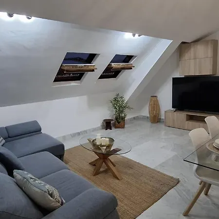 Atico Giaco Apartmán